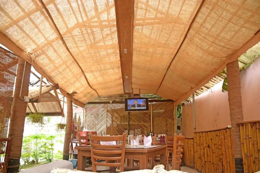 Hotel Thilon