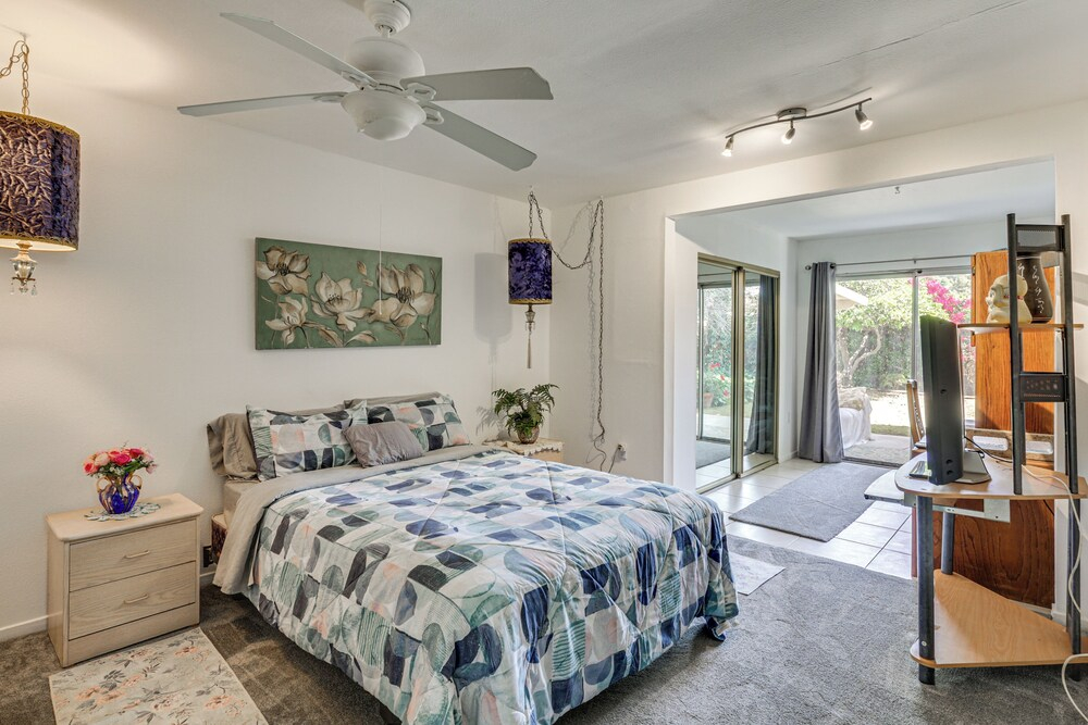 Home in San Diego Area w/ Outdoor Entertainment!