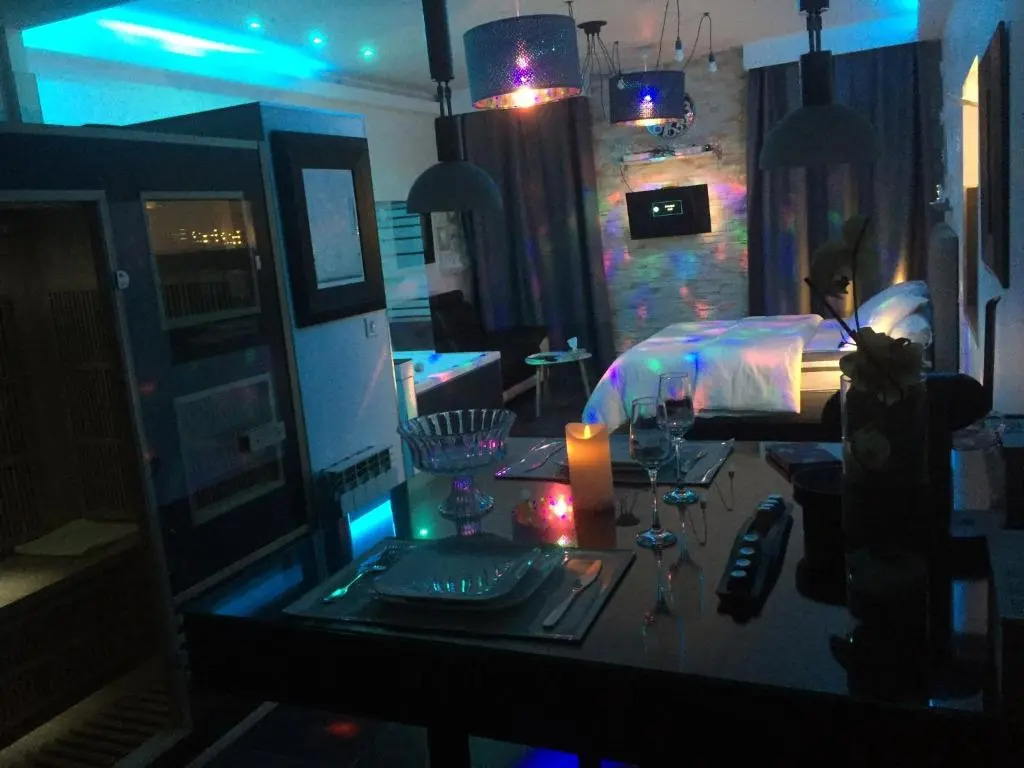 Appart Spa et Sauna Privatif Au Cœur De Beaune