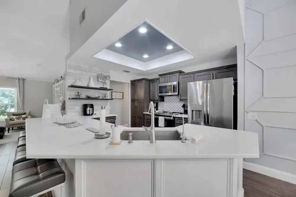 1331 Normandy Cir