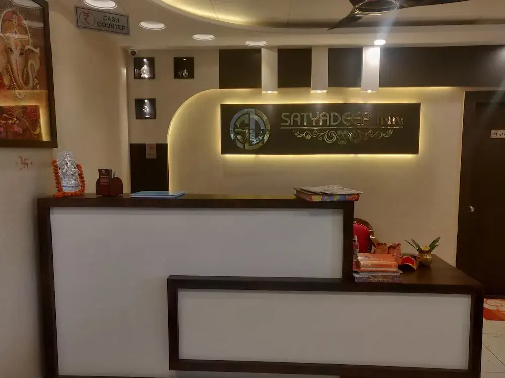 Satyadeep Inn