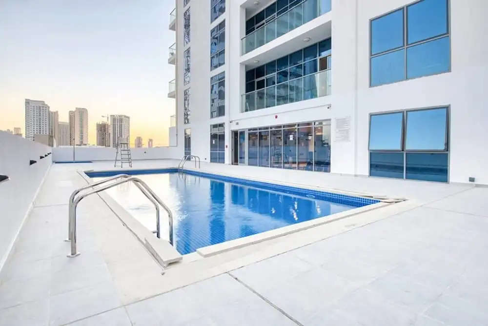 Dezire Beautiful Spacious Brand New With Balcony