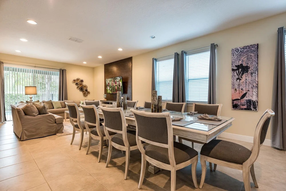 Wonderful 8Bd w/ Pool & GameRoom @ Encore 461