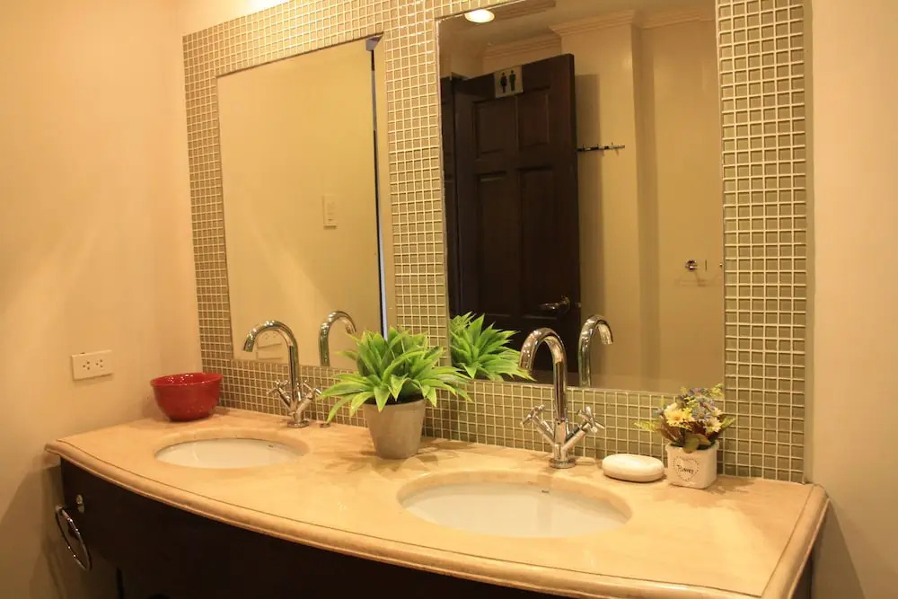 Tagaytay Home by StayHome Asia