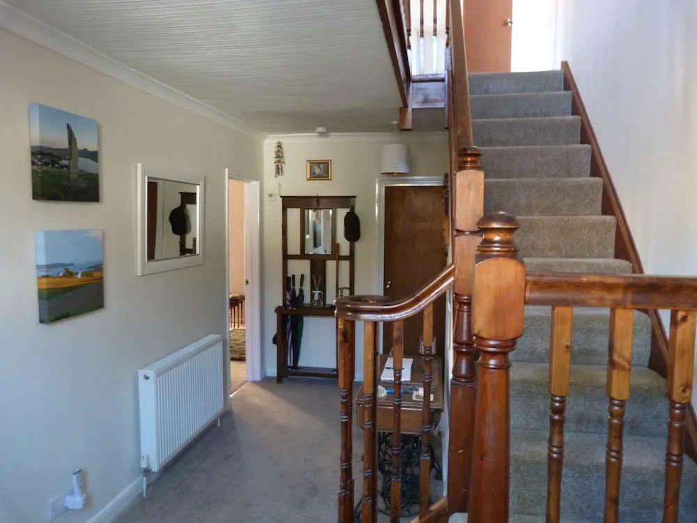 Castleneuk Guest House