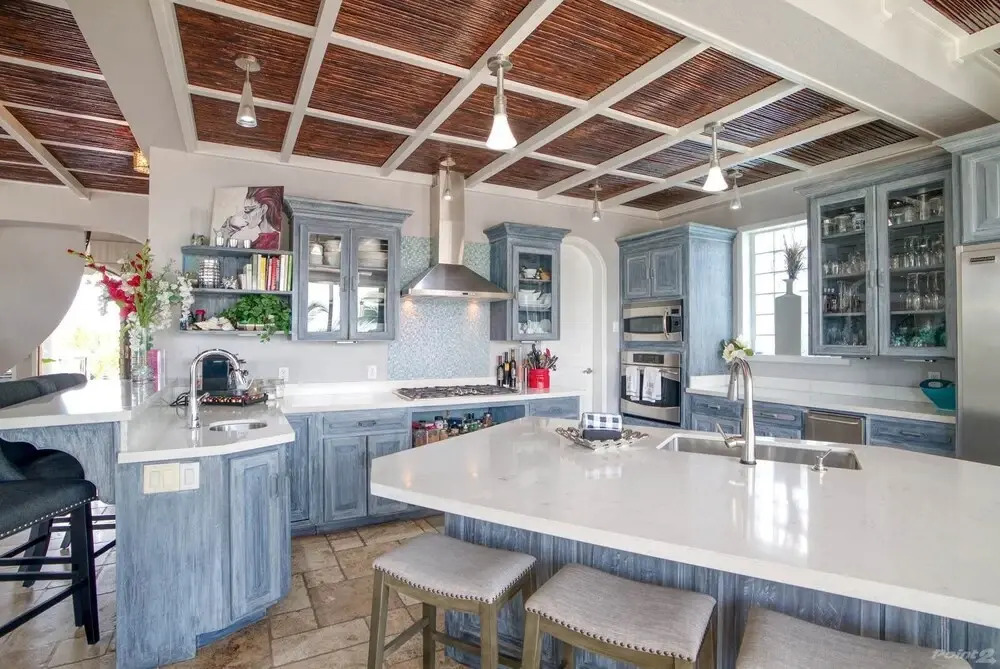 Kairos - Luxury Oceanfront Villa w 2 Pools Beach Pier