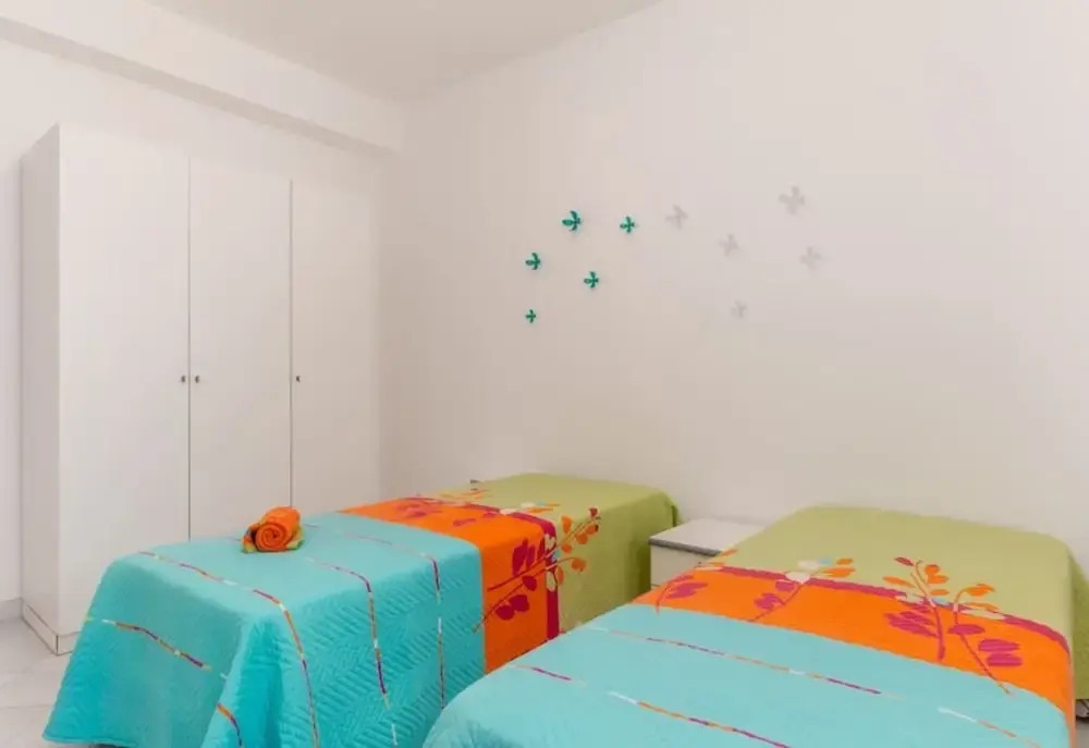 Apartment With 3 Bedrooms in Marina di Ragusa, With Pool Access and Furnished Garden - 100 m From the Beach
