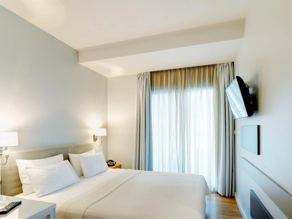 Phidias Piraeus Hotel