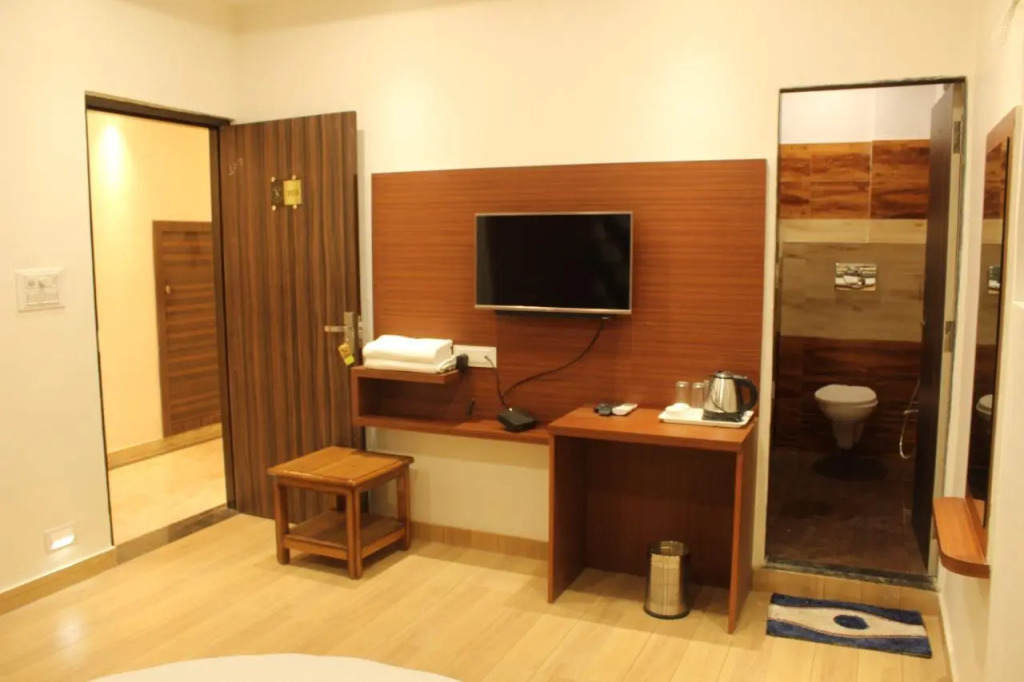 Hotel SV Grand Varanasi