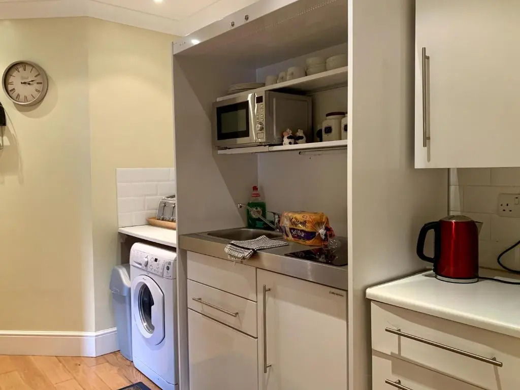Southernwood - West Wing