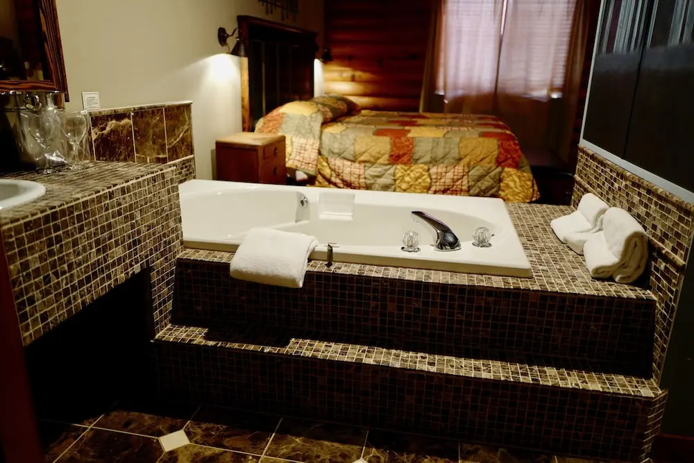 Sumas Mountain Lodge