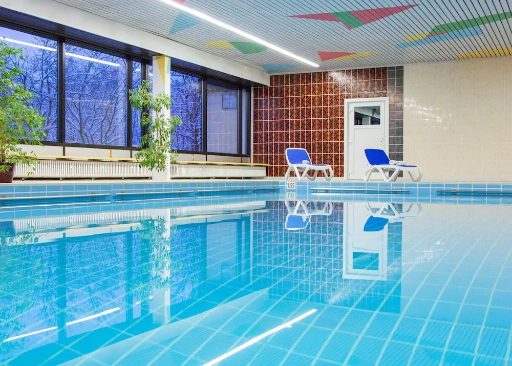 Studio Bernhard mit Pool und Sauna