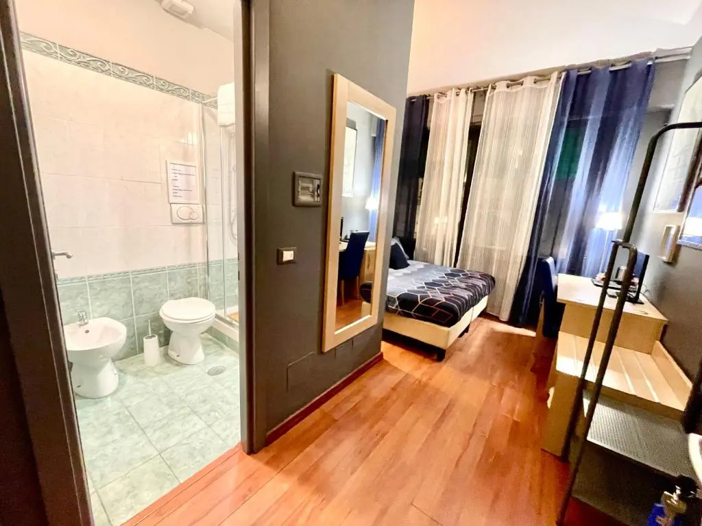 BOBOTEL URBAN Guesthouse