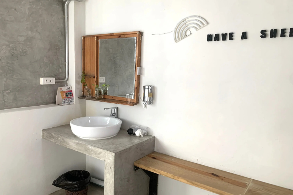 Sleep Sheep Phuket Hostel SHA