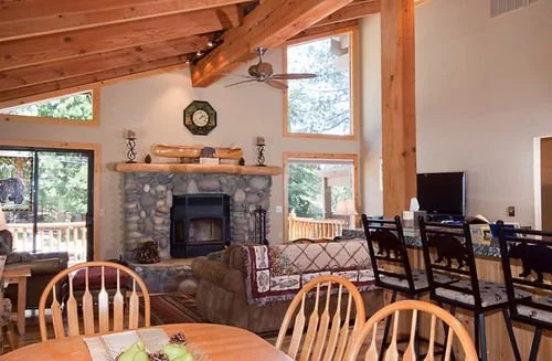 Myers Luxury Dog Friendly Home By Redawning