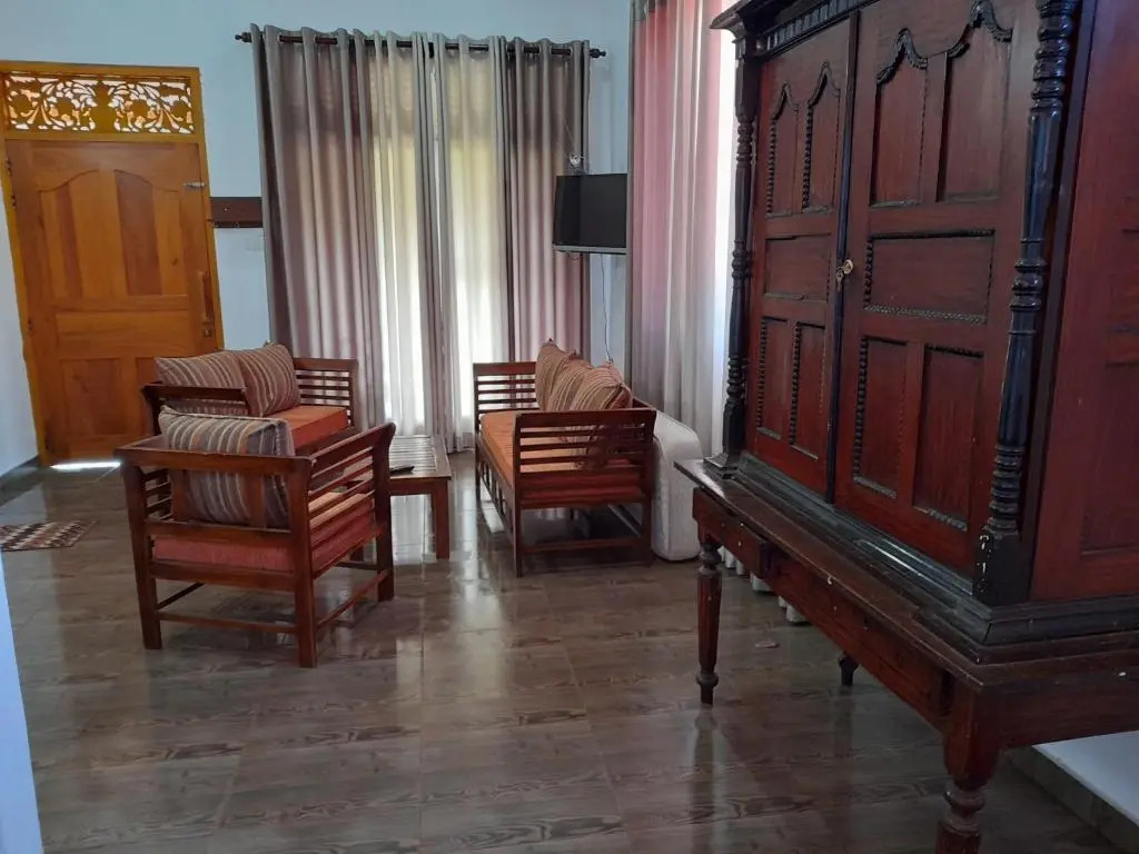 Thiven's Home Stay