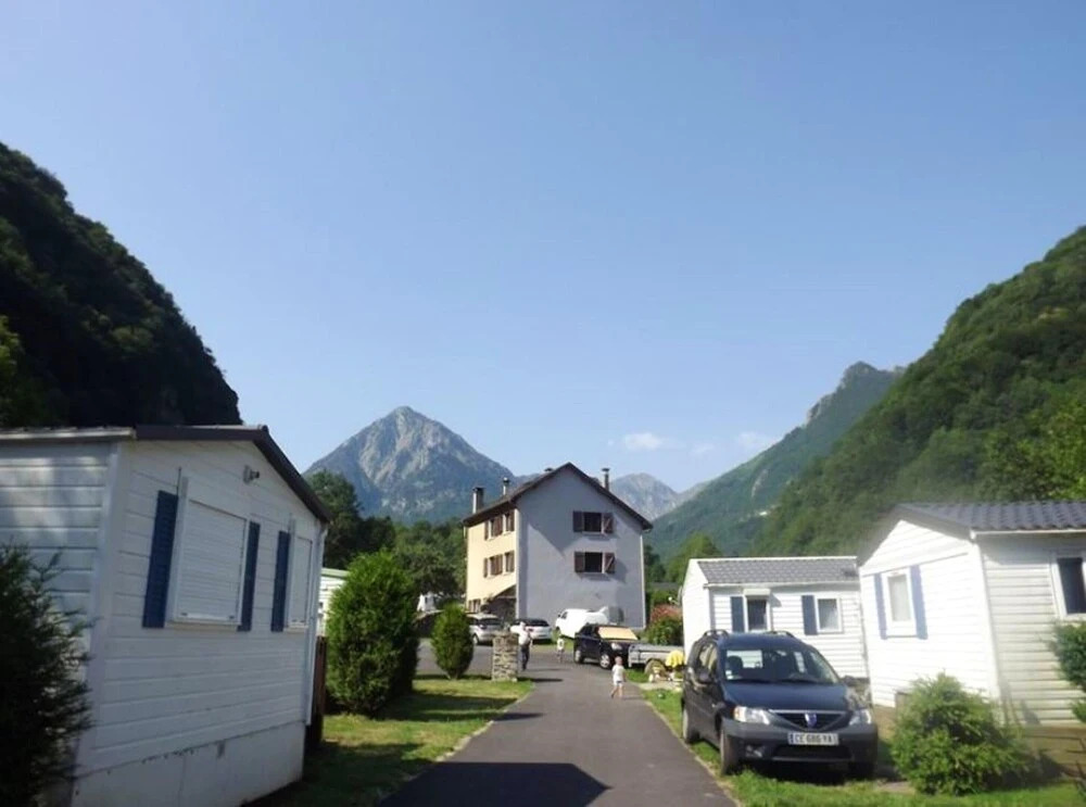 Property With 2 Bedrooms in Cauterets, With Wonderful Mountain View, Furnished Garden and Wifi - 3 km From the Slopes