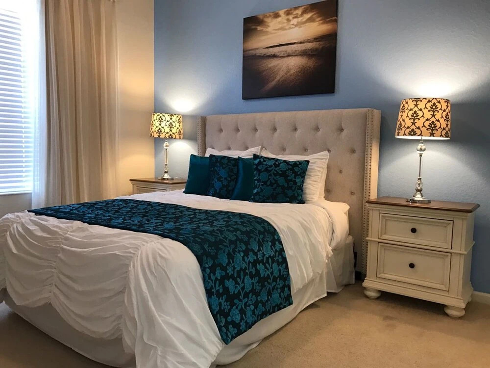 Villa 2625 Pawnall Windsor Hills
