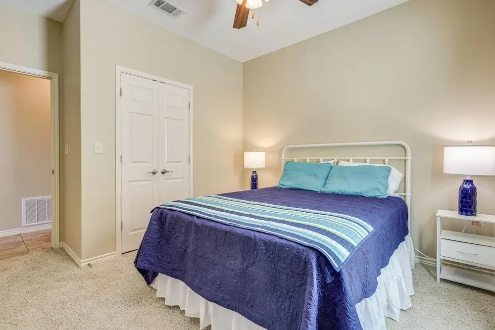Direct Guadalupe River Access! Hill Country Condo