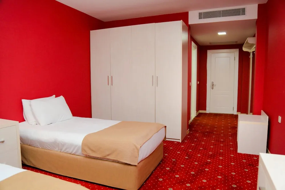 Lara Hotel & Spa