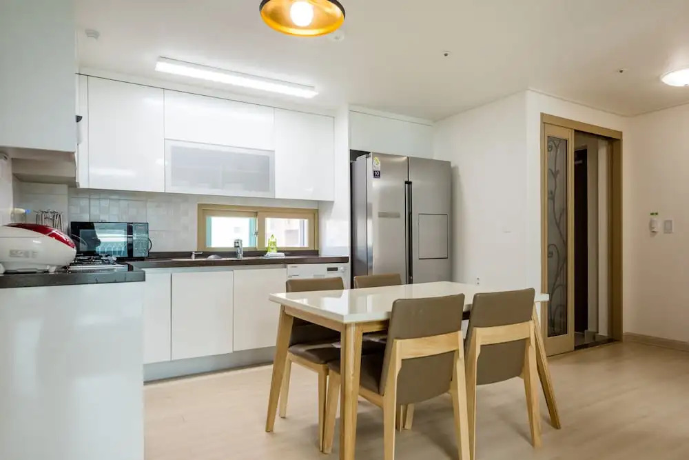 Home Fourest Residence Hotel Okpo