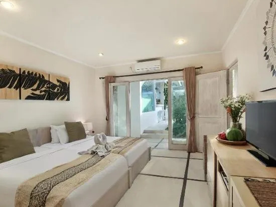 Best Location, 9 Bedr Pool Villa, Close To Beach
