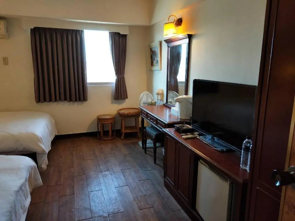 Little Paradise Inn