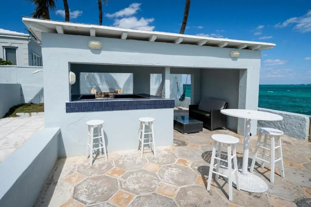 Waters Edge Villa - Oceanfront with Private Pool