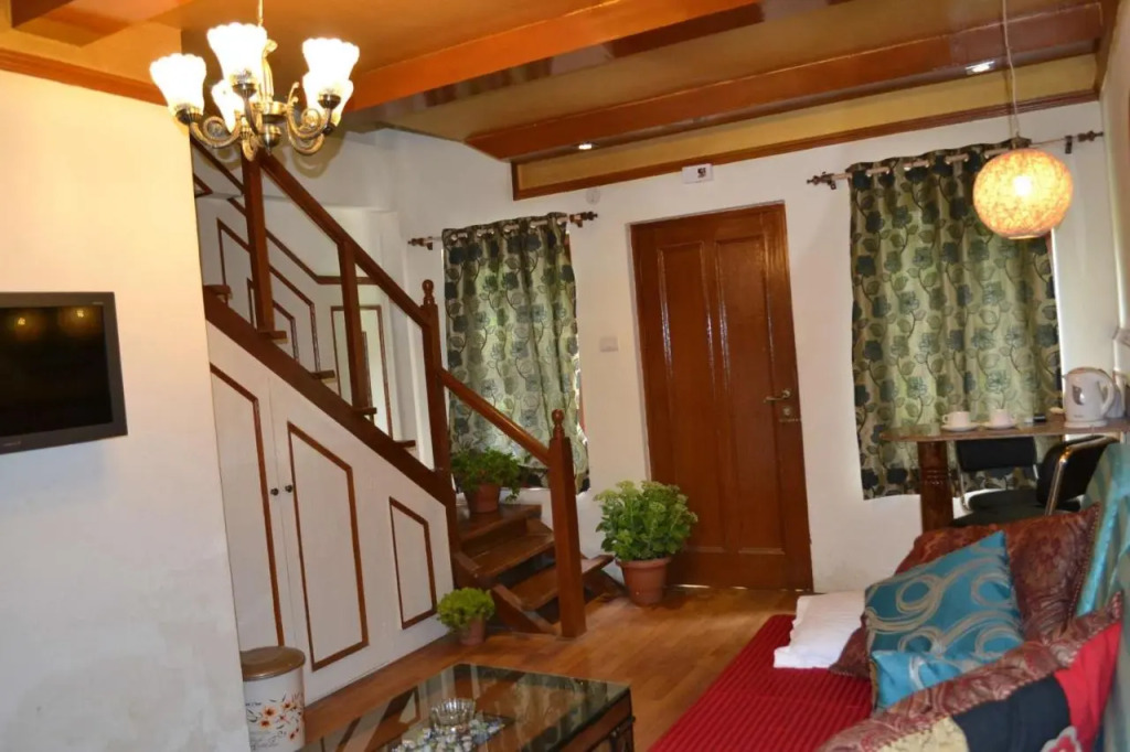 Sparsh Resort, A Boutique Stay - Just 2kms uphill from Mall Road, near Old Manali