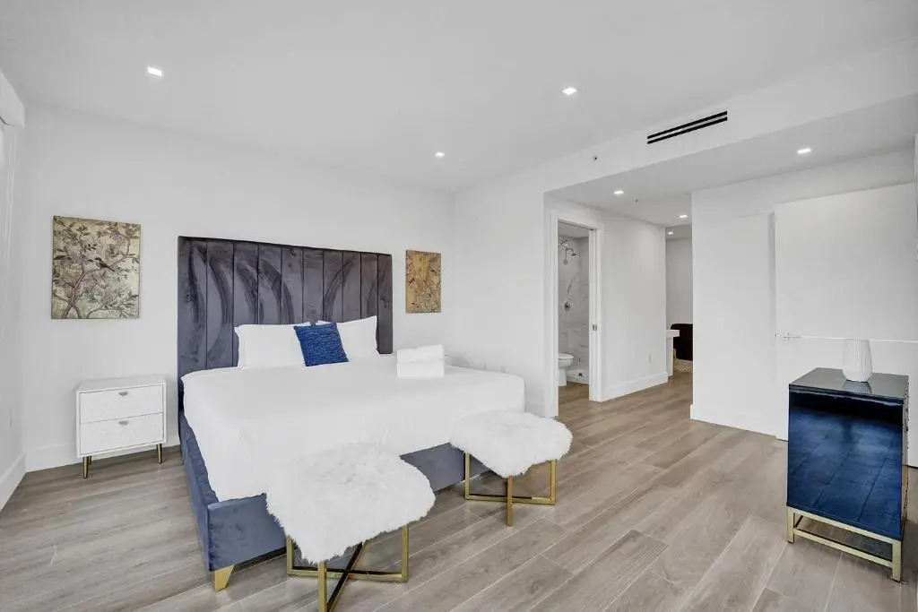 Up East Townhomes by Nomada Residences