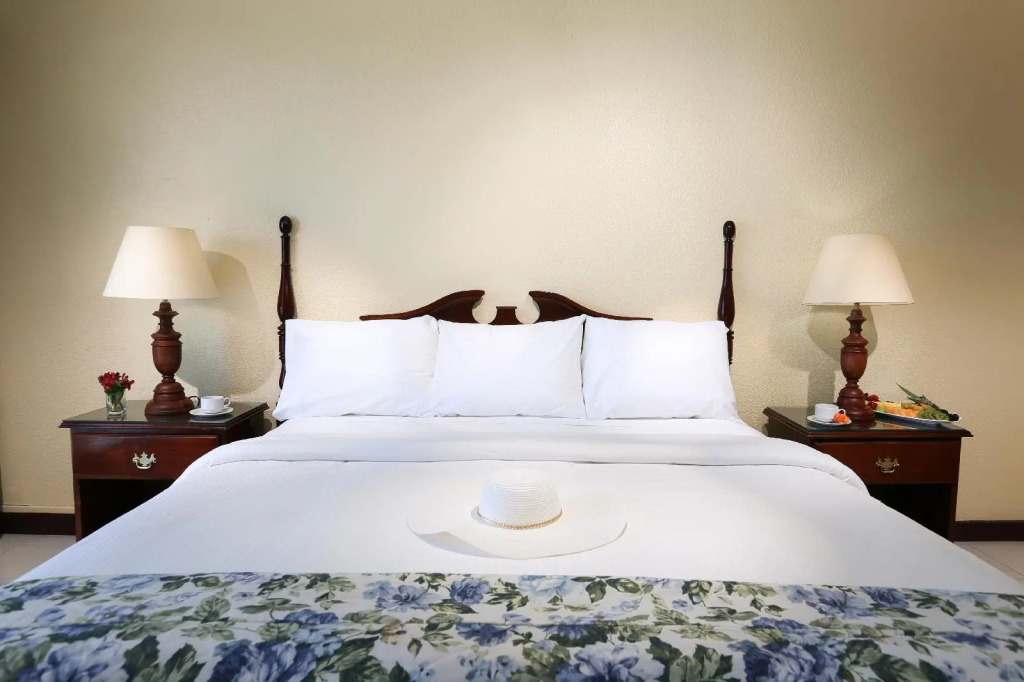 Breezes Resort & Spa All Inclusive, Bahamas
