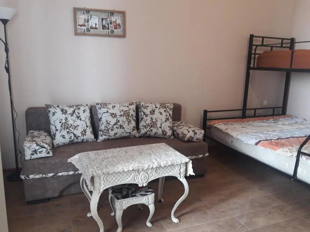 Luxuri Apartment