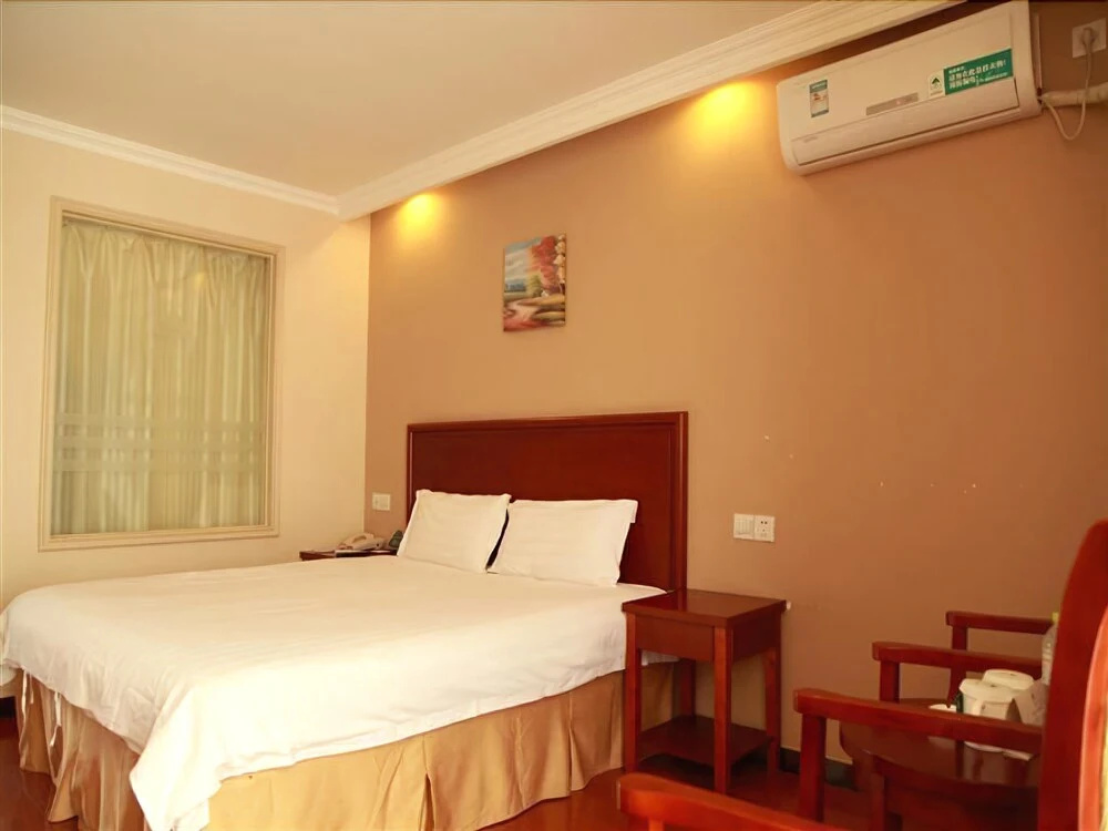 GreenTree Inn Beijing Xisanqi Bridge Business Hotel