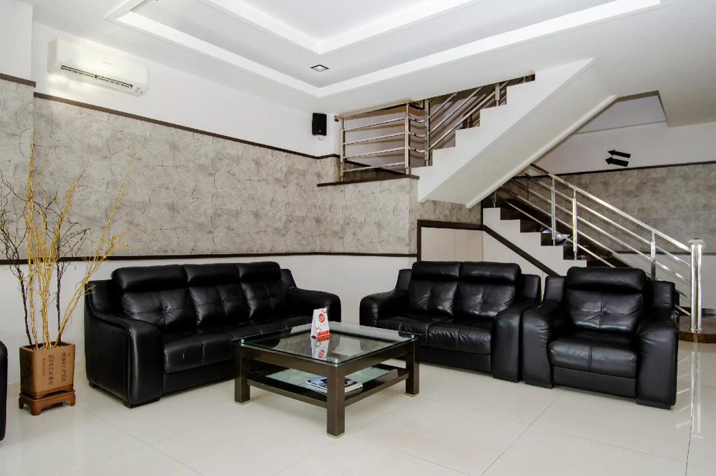 Halim Hotel