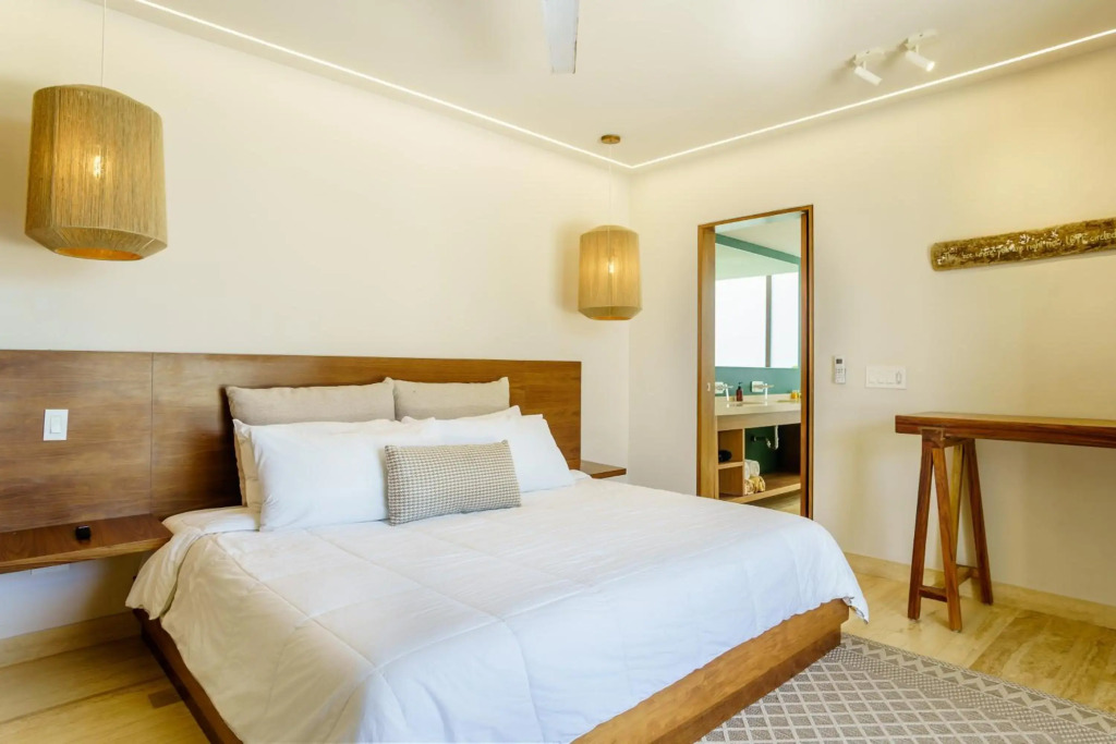 403 Stunning rooftop apartment for couples w/private pool