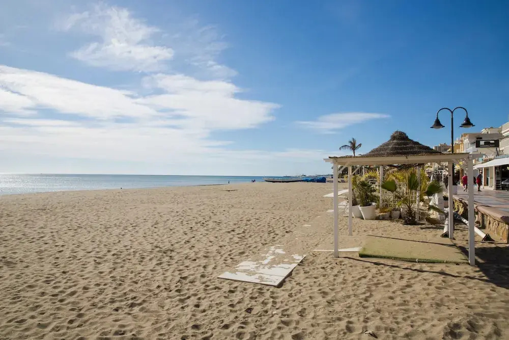 Holidays2Torremolinos Carihuela