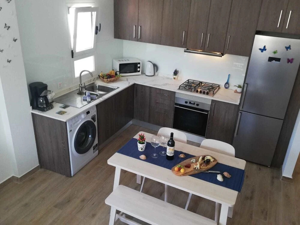 Roka Apartment