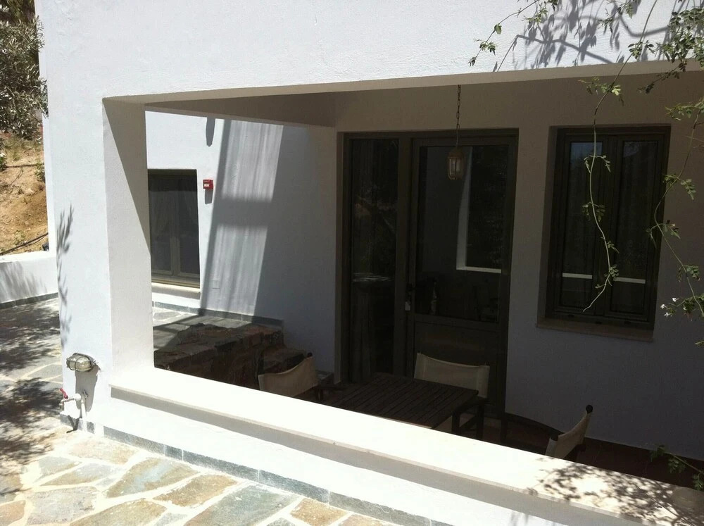 An Amazing Villa in Crete for up to 6 People Perfect for Families