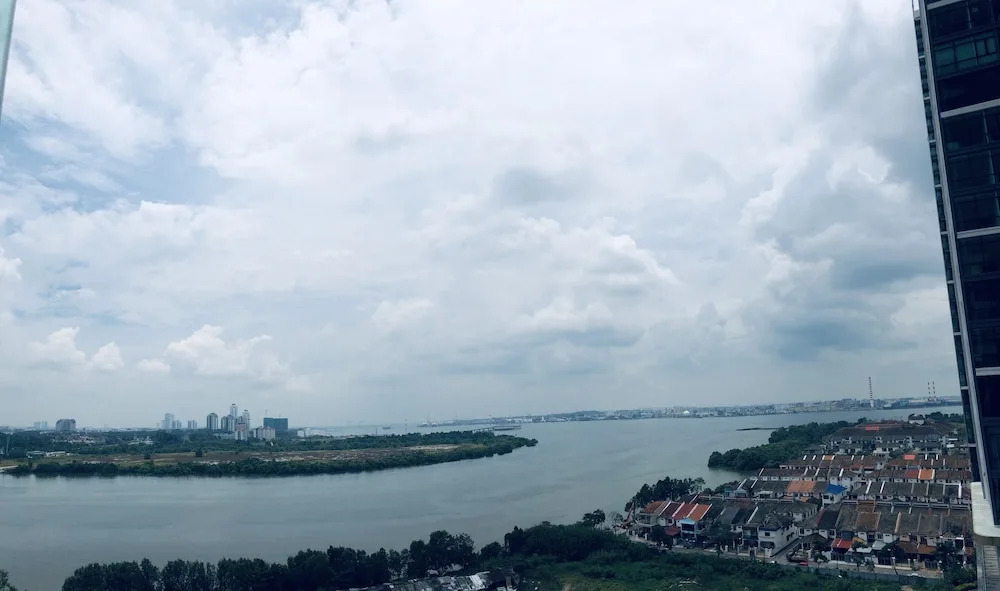 Marina Cove Premium Room