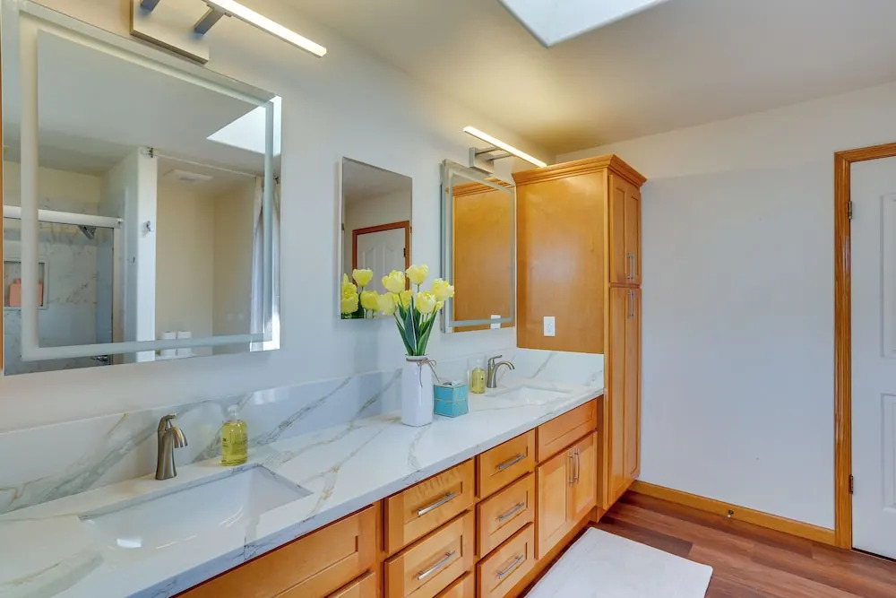 Seaside Eureka Vacation Rental w/ Bay Views!