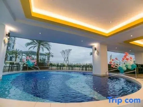 IPOH The Majestic Imperial Air-Con 6 PAX SUITE