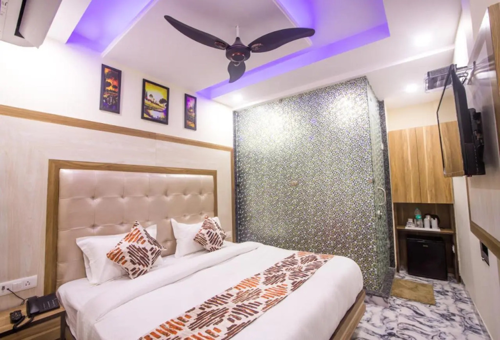 Hotel Harsha International