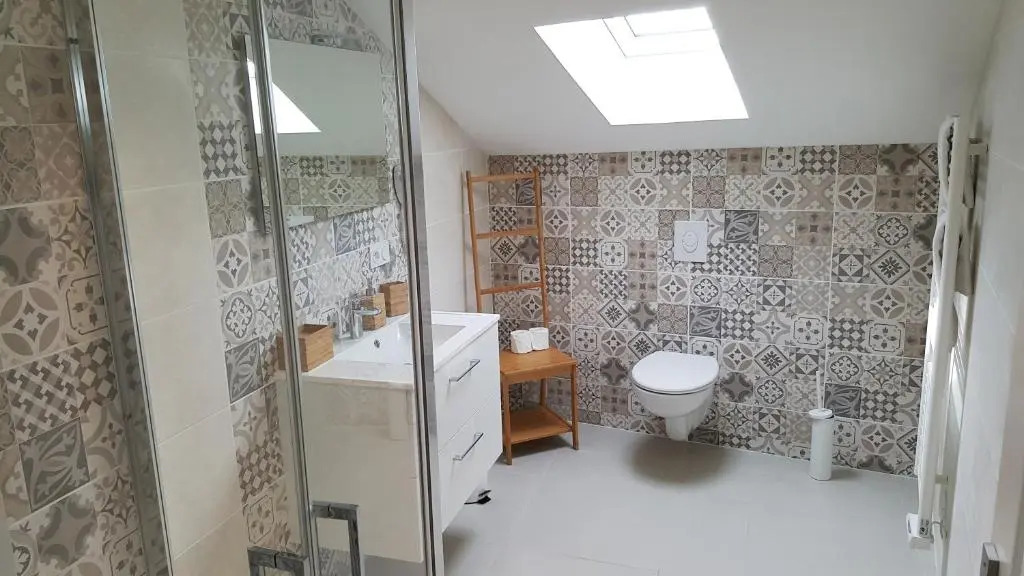 Le Castel Guesthouse