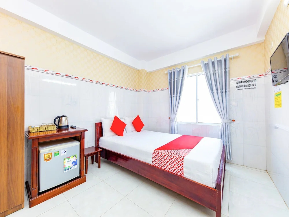 Oyo 349 Thuan Buom Phat Hotel