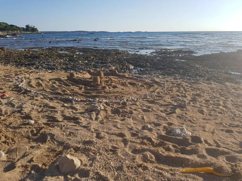 Villa Enjoy - Self-Sustainable EcoEscape by the Sea