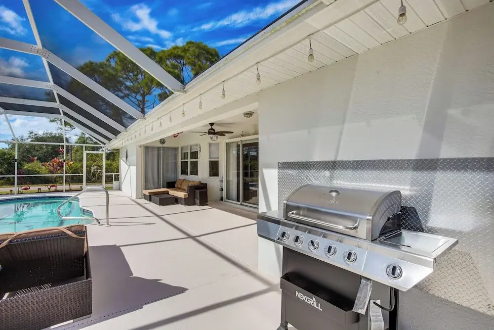 Heated Saltwater Pool! Family Port Charlotte Home