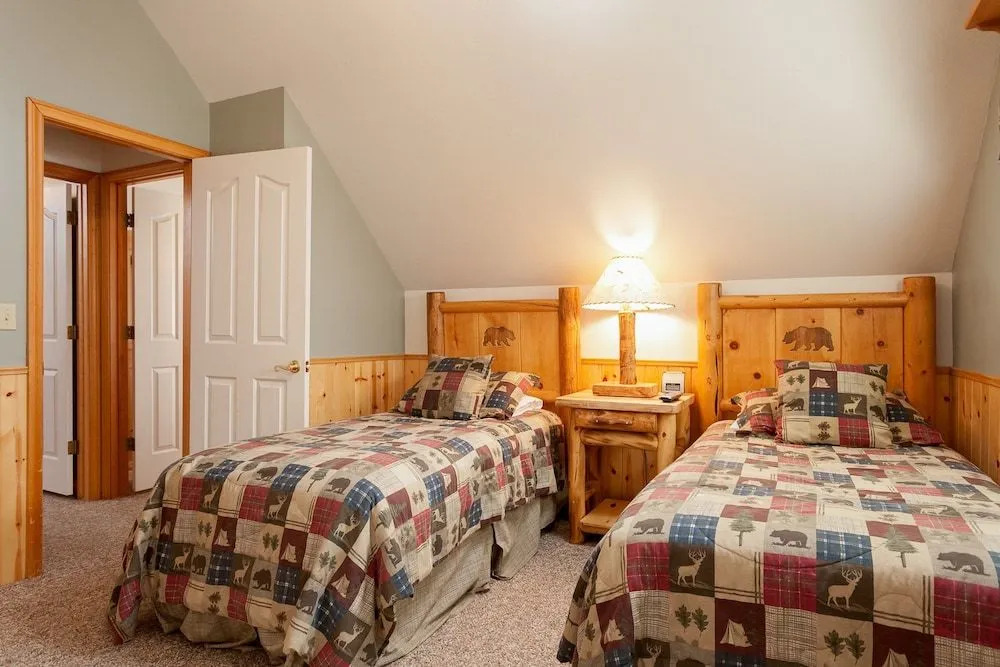41813 Golden W Pl Home