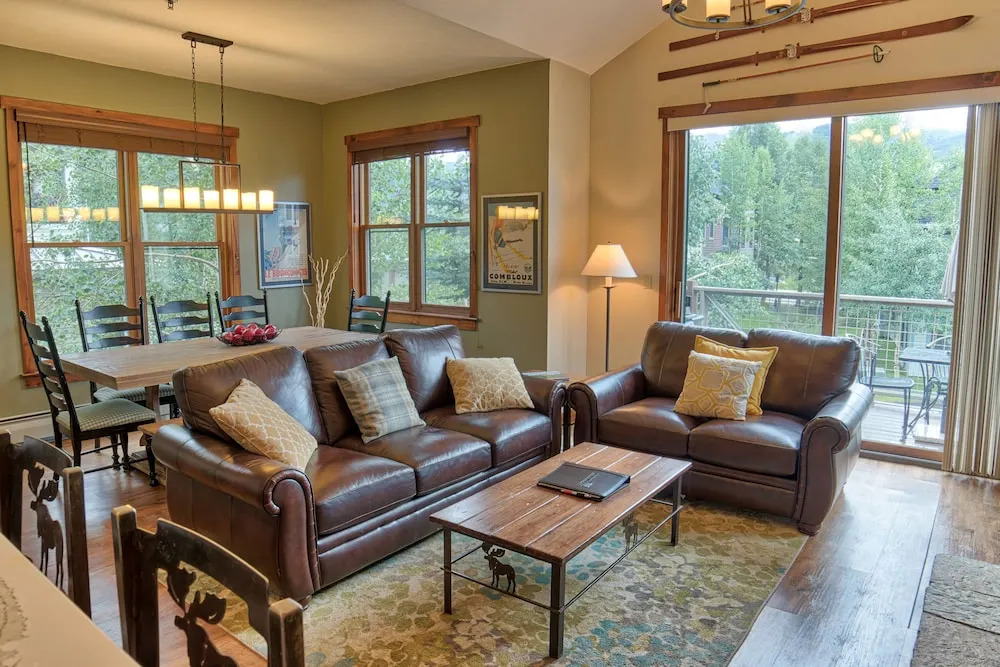 Main Street Junc. 15 (Townhome with Resort Amenities)