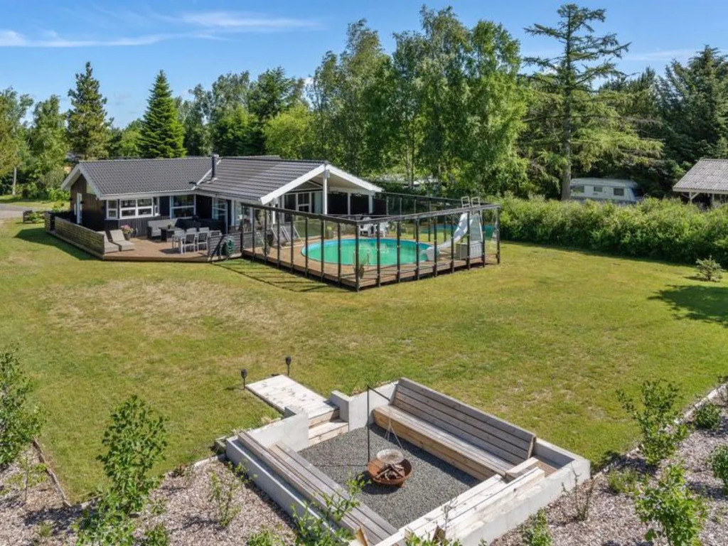 "Herta" - 700m from the sea in NE Jutland