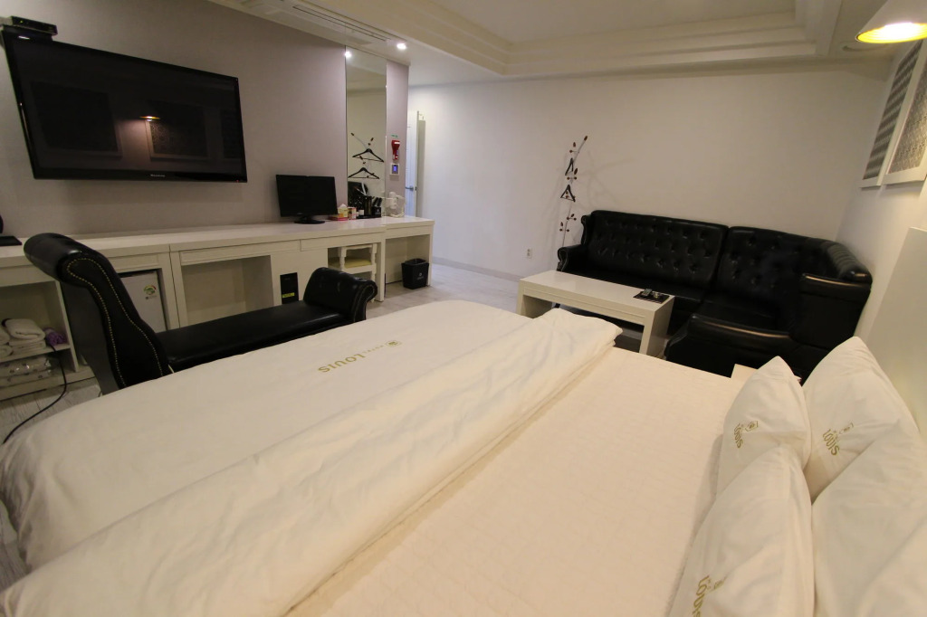 Hotel Louis.J